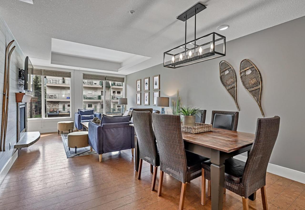 Classic Hideaway Elegant 2bd 2bth * Canmore